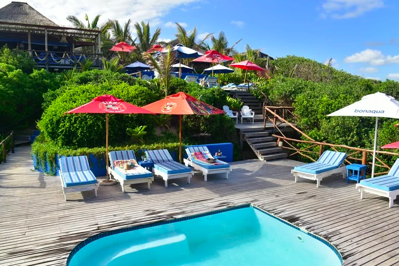 Zona Braza Beach Lodge Accommodation in Chizavane, near Xai Xai Mozambique