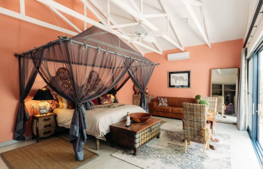 Safari Moon Luxury Bush Lodge Accommodation in Hoedspruit Limpopo