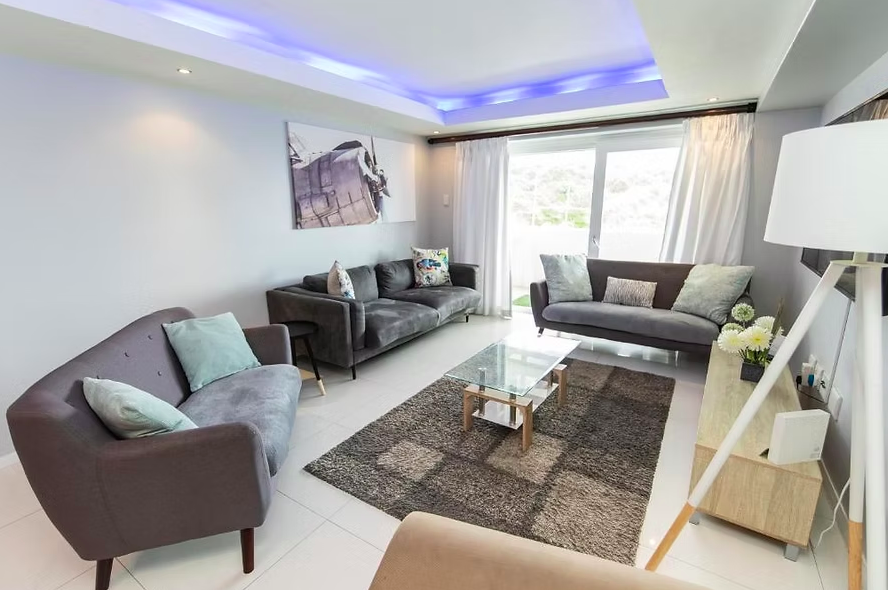 The Host Corporate Accommodation in Summerstand Gqeberha Eastern Cape