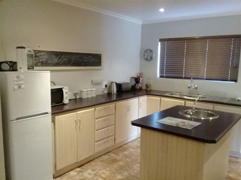 Lady Grey Walk Cottage. Accommodation in McGregor Western Cape