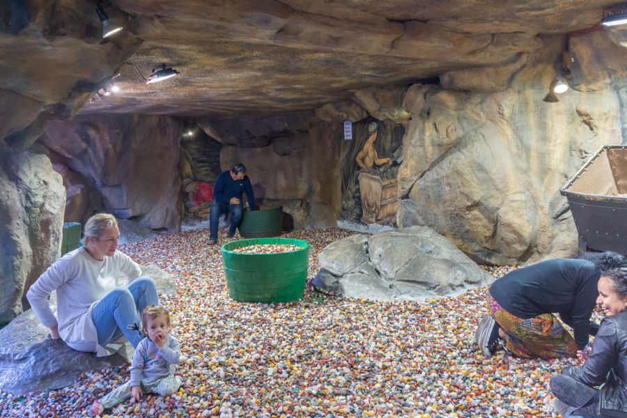 Scratch Patch Activities in the V&A Waterfront Cape Town