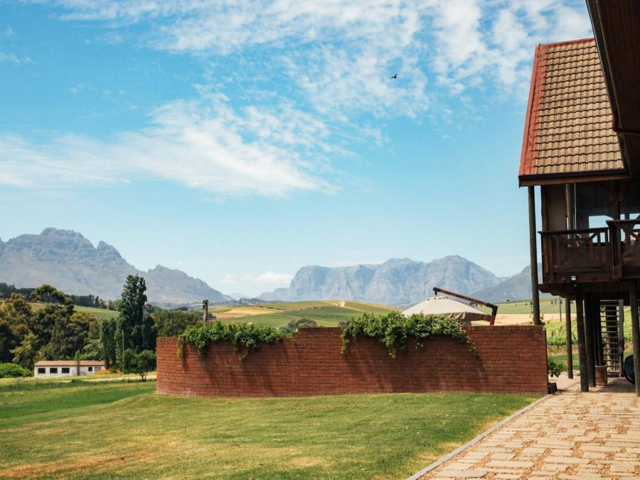 The Log Cabin Lodge, Accommodation, Stellenbosch