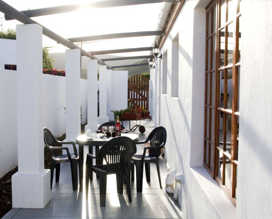 Lady Grey Walk Cottage. Accommodation in McGregor Western Cape