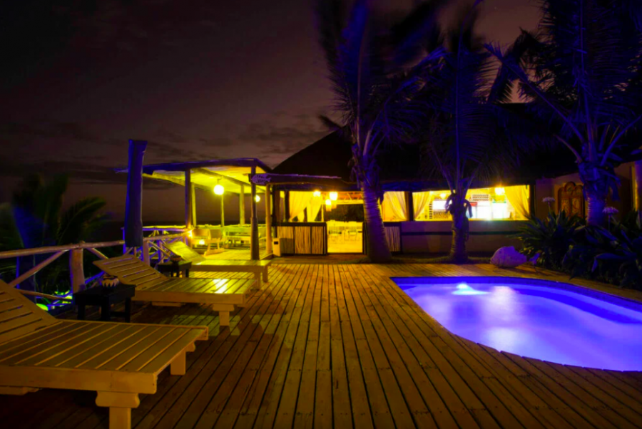 Zona Braza Beach Lodge Accommodation in Chizavane, near Xai Xai Mozambique