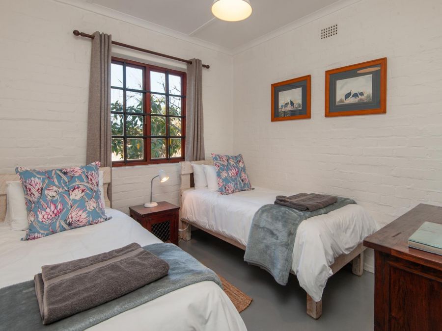 Rusty Gate Mountain Retreat Accommodation in Caledon Western Cape