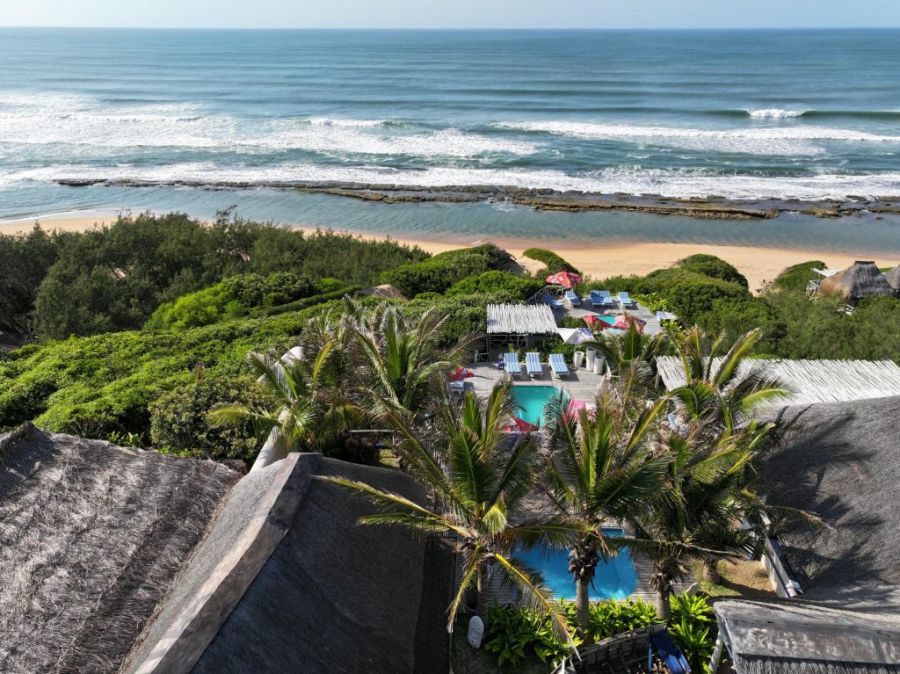 Zona Braza Beach Lodge Accommodation in Chizavane, near Xai Xai Mozambique