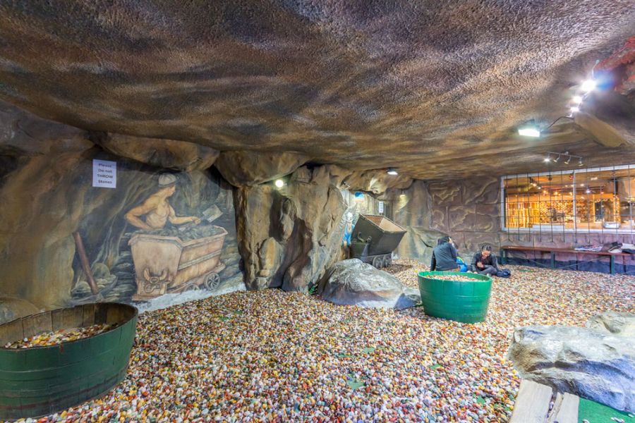 Scratch Patch Activities in the V&A Waterfront Cape Town