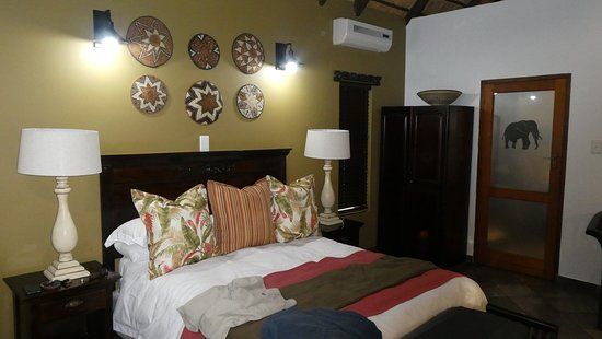 Lodge Afrique Accommodation in St Lucia KwaZulu Natal