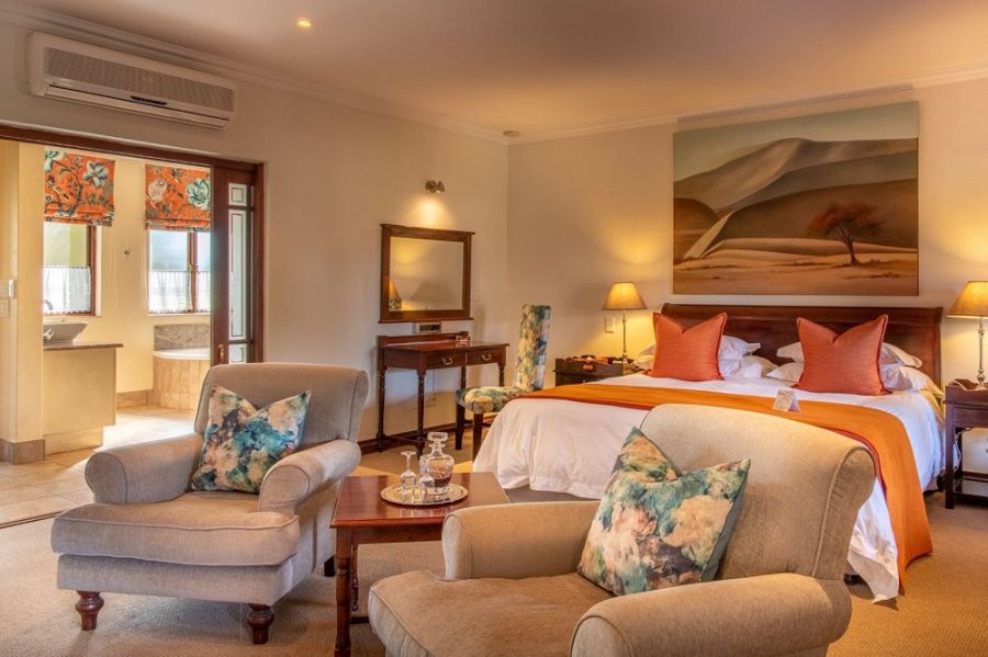 Oliver's Restaurant and Lodge Accommodation in White River Mpumalanga