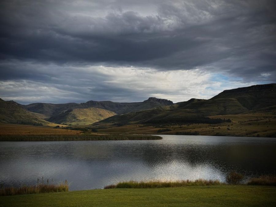 Lake St Bernard Accommodation in Swartberg Drakensberg KwaZulu Natal