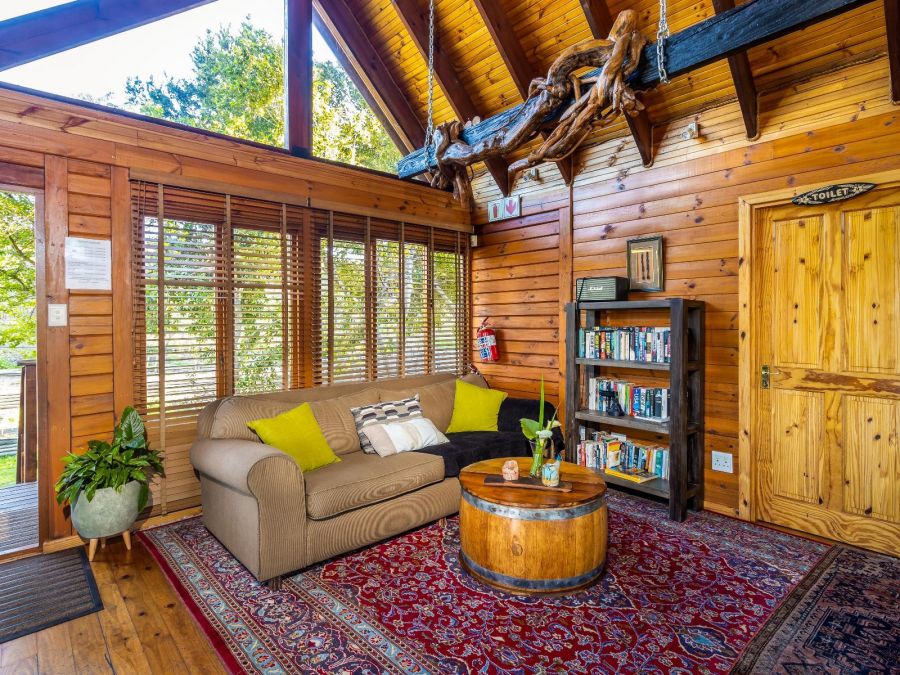 The Log Cabin Lodge, Accommodation, Stellenbosch