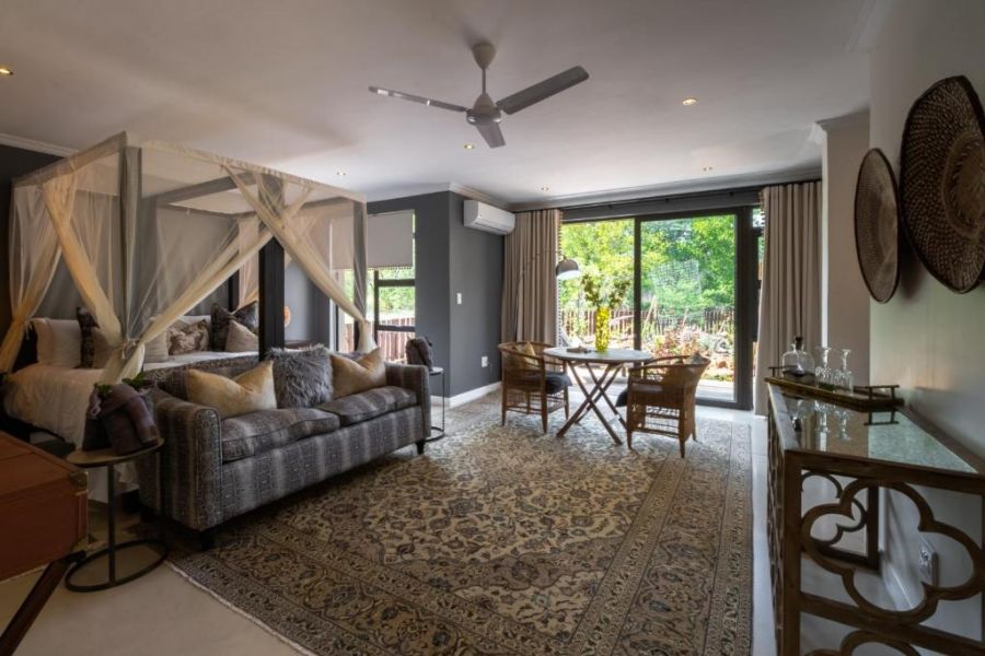 Safari Moon Luxury Bush Lodge Accommodation in Hoedspruit Limpopo