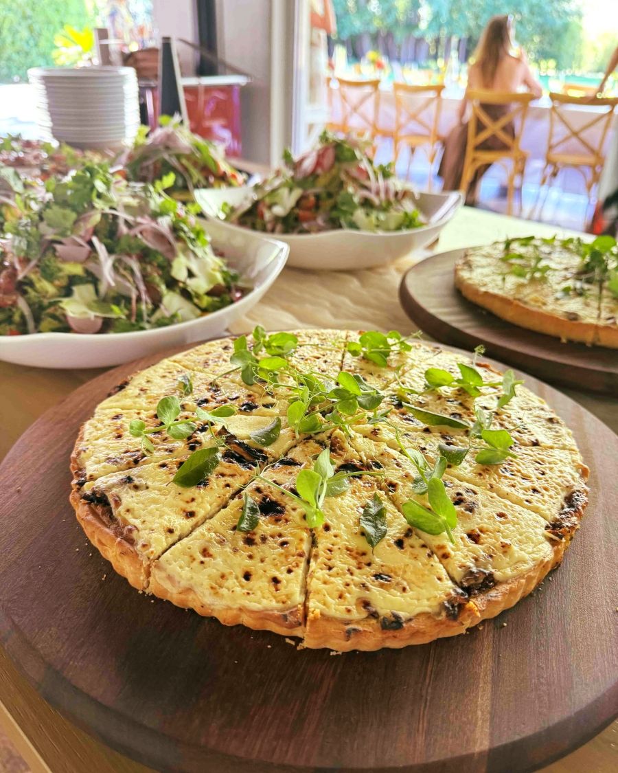 La Paris Bistro Restaurant in Franschhoek Western Cape