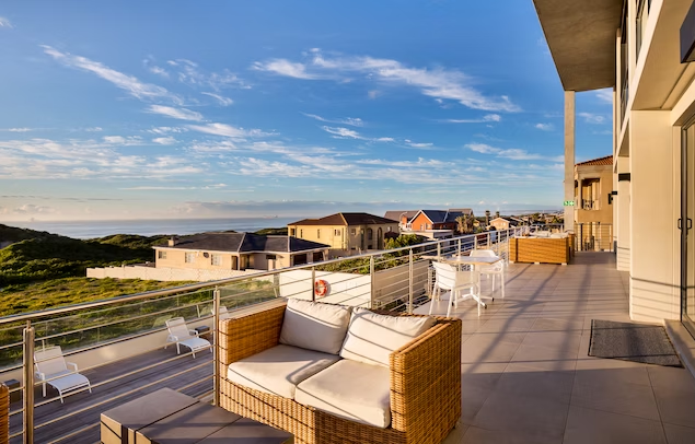 Bluewater Bay Sunrise Hotel Accommodation Port Elizabeth Eastern Cape