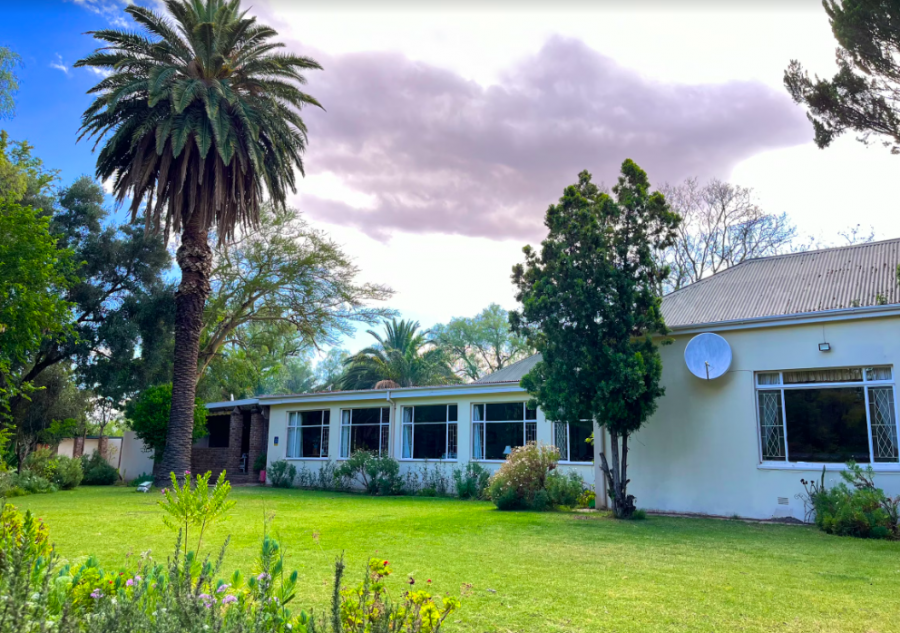 Kingfisher Guesthouse. Accommodation in Graaff-Reinet Eastern Cape