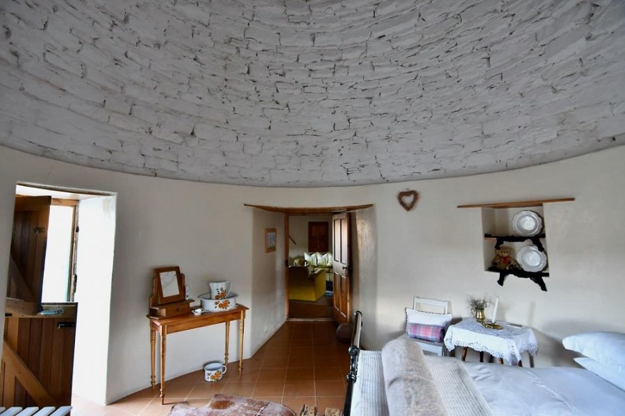 Stuurmansfontein Corbelled House Accommodation near Carnarvon Northern Cape