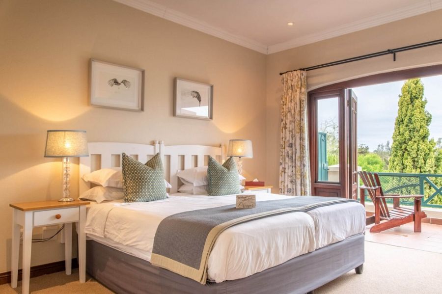 Oliver's Restaurant and Lodge Accommodation in White River Mpumalanga