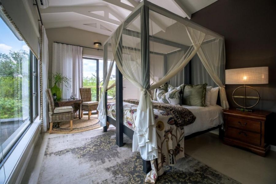 Safari Moon Luxury Bush Lodge Accommodation in Hoedspruit Limpopo